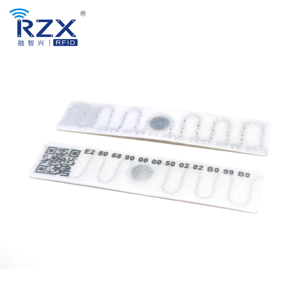 RFID洗衣標(biāo)簽（噴序列號(hào)、QR碼、帶背膠） (5).jpg